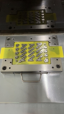 পিসিবি বিভাজক বায়ুসংক্রান্ত Punching Depanel মেশিন CWPE